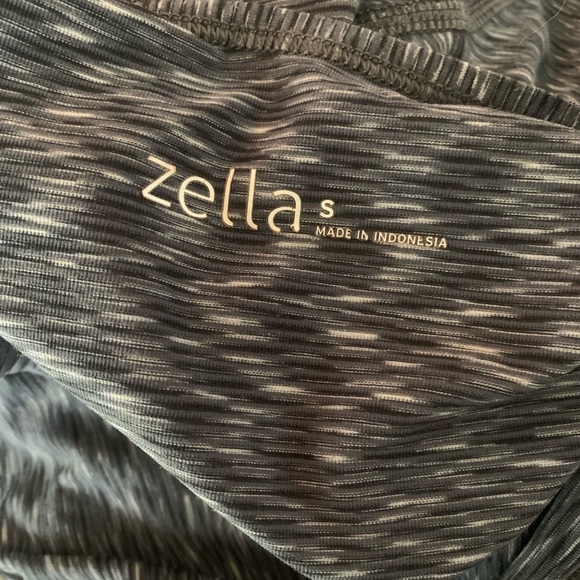 Zella workout tank top!! - Picture 3 of 4